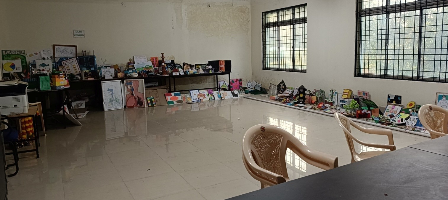 TLM Corner And Library